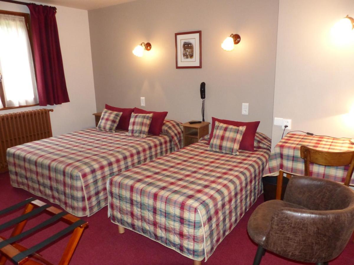 Hotel Bellachat ラ・クリュサ エクステリア 写真